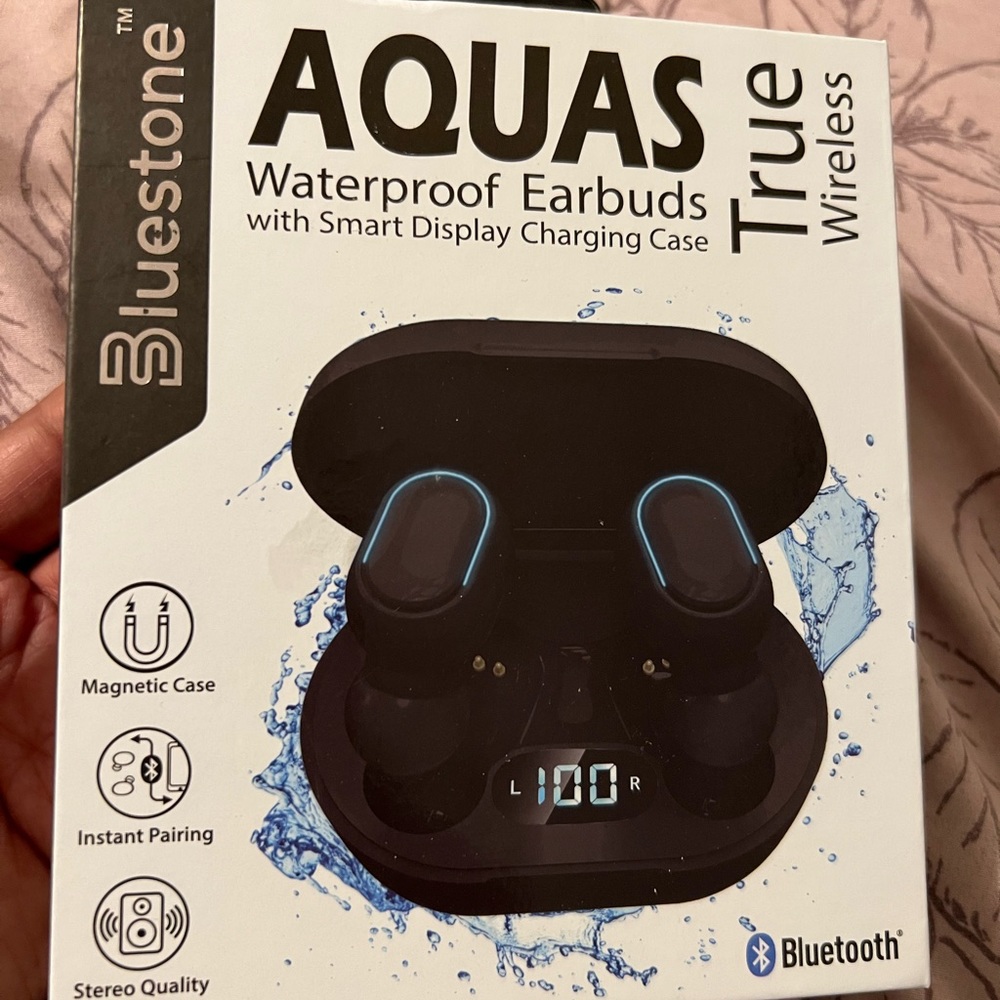 Squad waterproof earbuds
